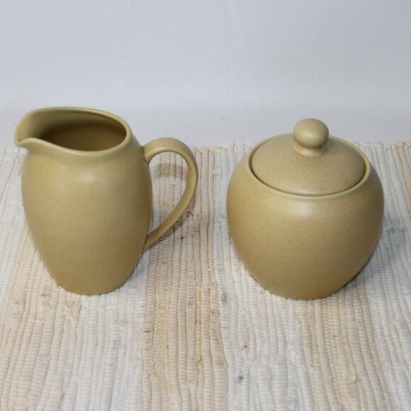 VTG NORITAKE COLORWAVE YELLOW CREAMER & COVERED SUGAR STONEWARE SPECKLED 8491 - Picture 2 of 13